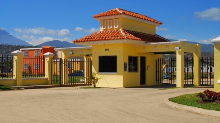 Fuentes del Valle V